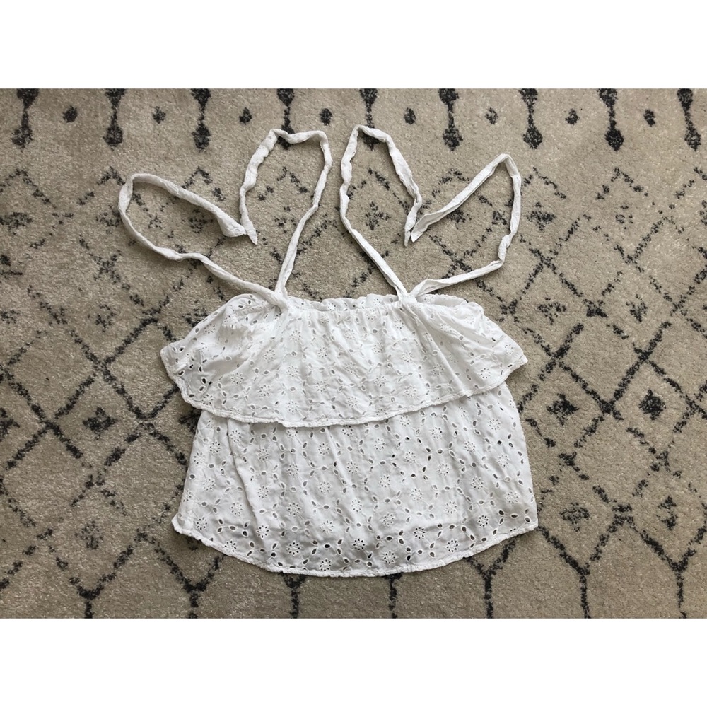 American Eagle Eyelet Top